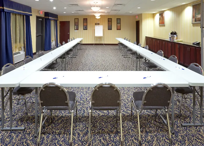 Holiday Inn Express & Suites Lubbock West By Ihg