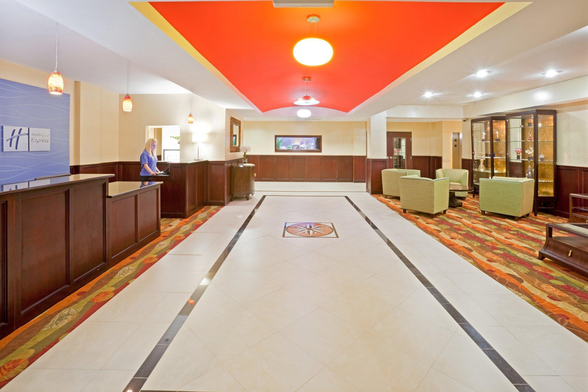 Hotel Express & West By Ihg